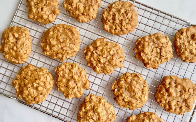 Maple-Pumpkin Spice Oatmeal Cookies: Photo by Jackie Newgent, RDN, CDN from https://diabetesfoodhub.org